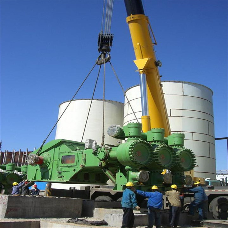 阳山2025年出租吊车价位详解：如何选择性价比更高的吊车租赁服务